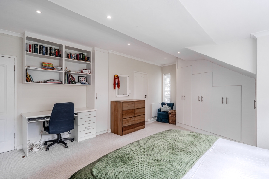 3 Bedroom Property for Sale in Camps Bay Western Cape